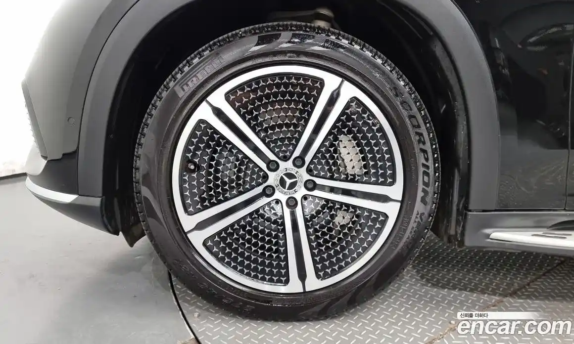 Mercedes-Benz EQS 2023 0.3 Автомат в Москве № 179286, фото 4