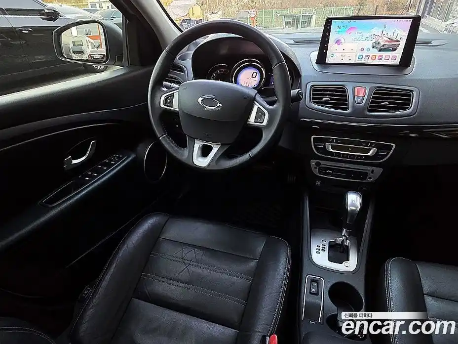 Renault SM3 2015 1.6 Автомат в Москве № 183620, фото 7