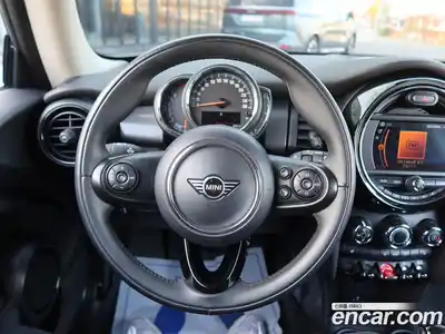 Mini Cooper 2021 1.5 Автомат в Москве № 184211, миниатюра 11
