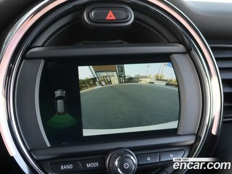 Mini Cooper 2021 1.5 Автомат в Москве № 184211, фото 15