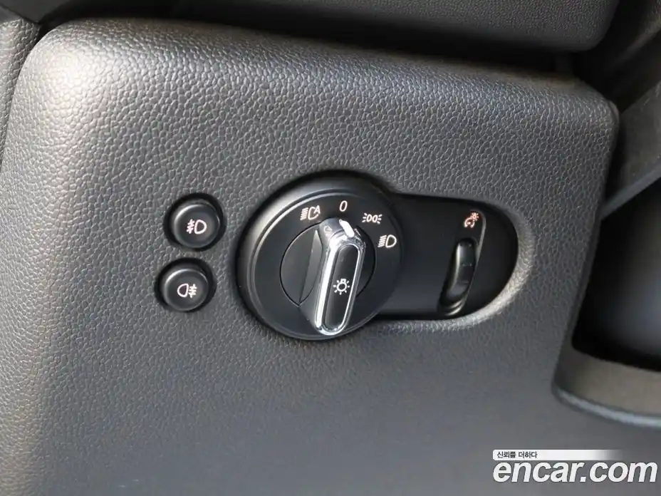 Mini Cooper 2021 1.5 Автомат в Москве № 184211, фото 20