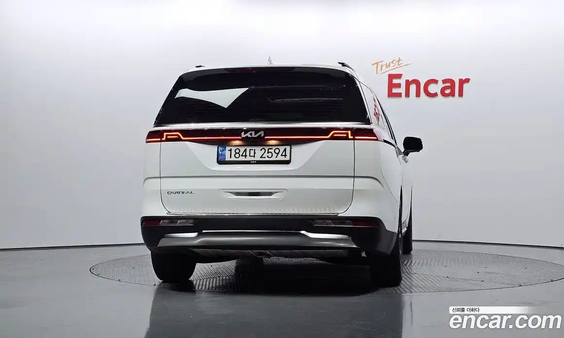 Kia Canival 2023 3.5 Автомат в Москве № 18549, фото 18