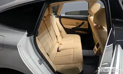 BMW Gran Turismo 2020 2.0 Автомат в Москве № 189470, миниатюра 12