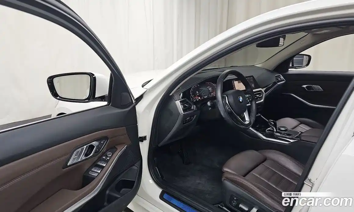 BMW 3-Series 2022 2.0 Автомат в Москве № 191889, фото 8