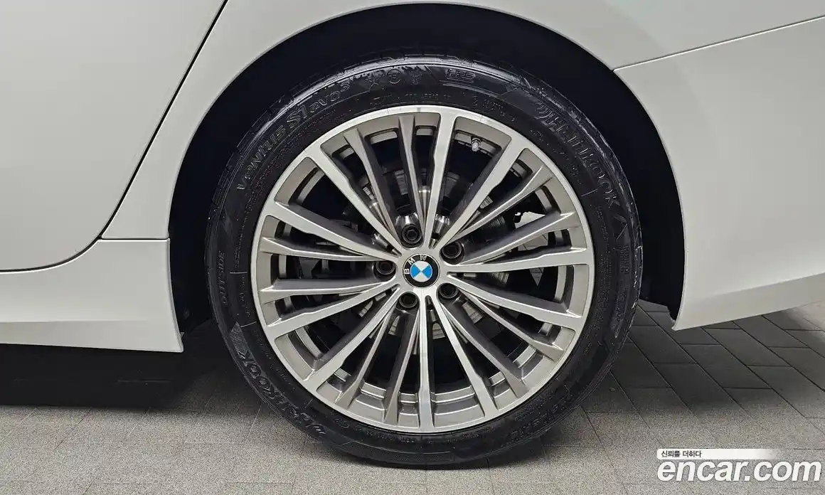 BMW 3-Series 2022 2.0 Автомат в Москве № 191889, фото 9