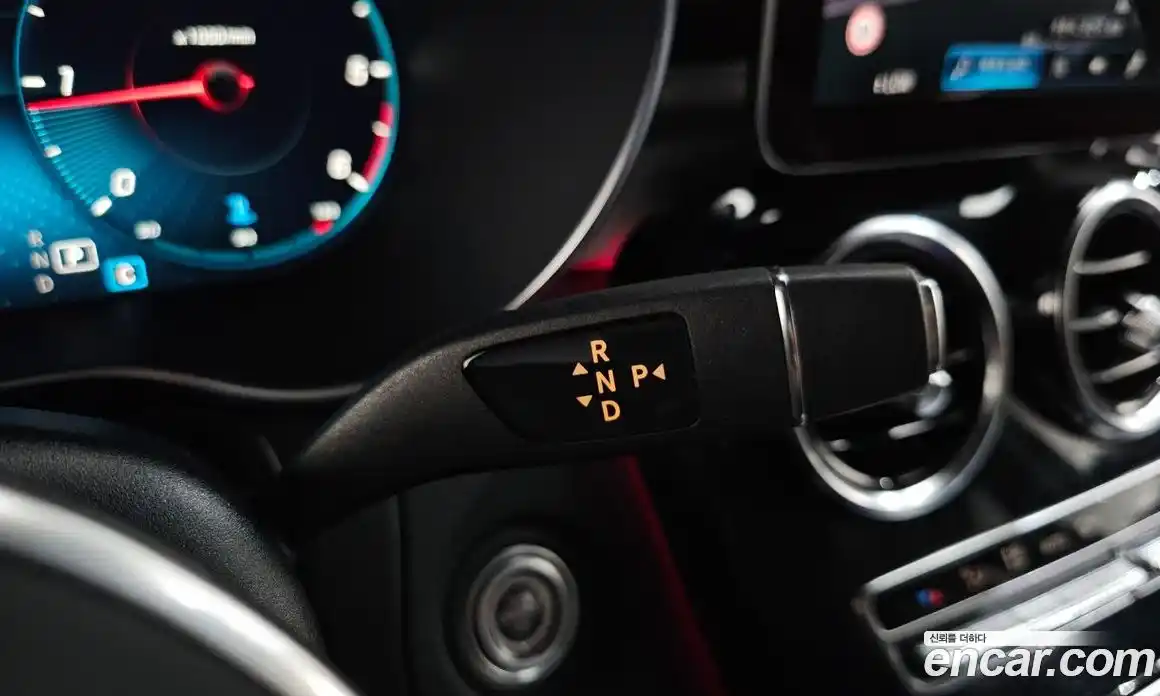 Mercedes-Benz GLC-Class 2022 1.9 Автомат в Москве № 192696, фото 15