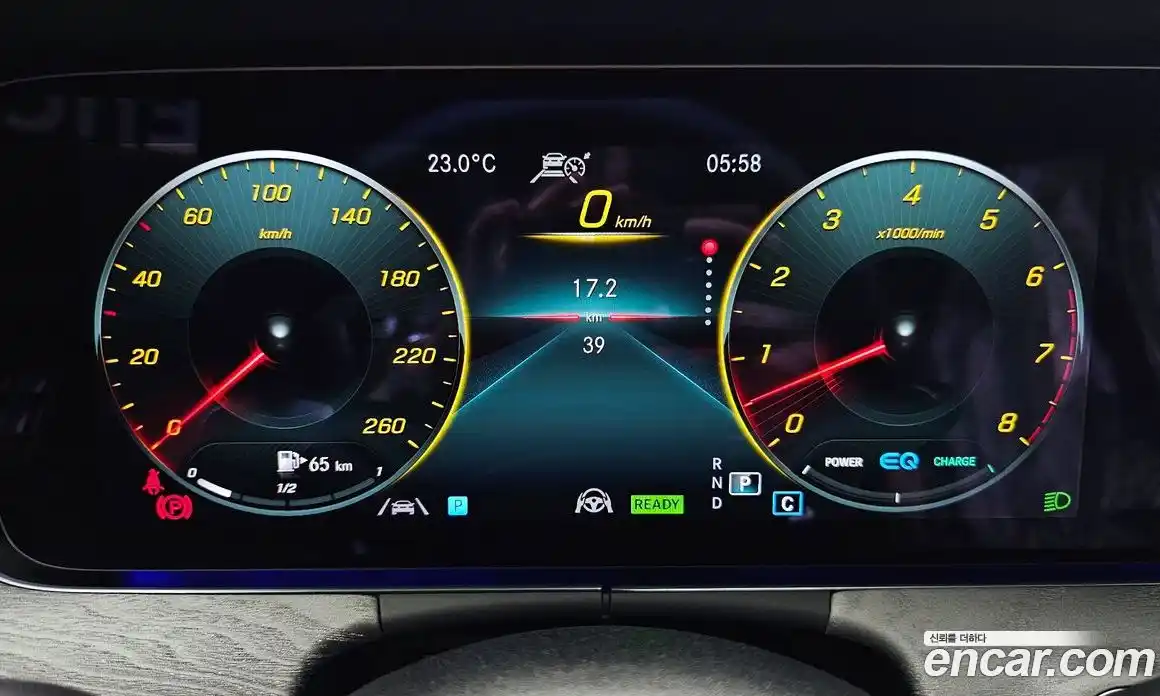 Mercedes-Benz E-Class 2023 3.0 Автомат в Москве № 193607, фото 1