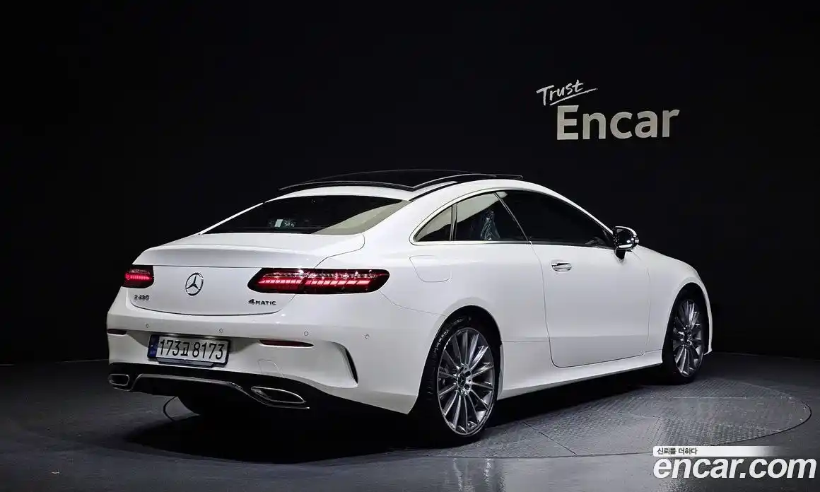 Mercedes-Benz E-Class 2023 3.0 Автомат в Москве № 193607, фото 18