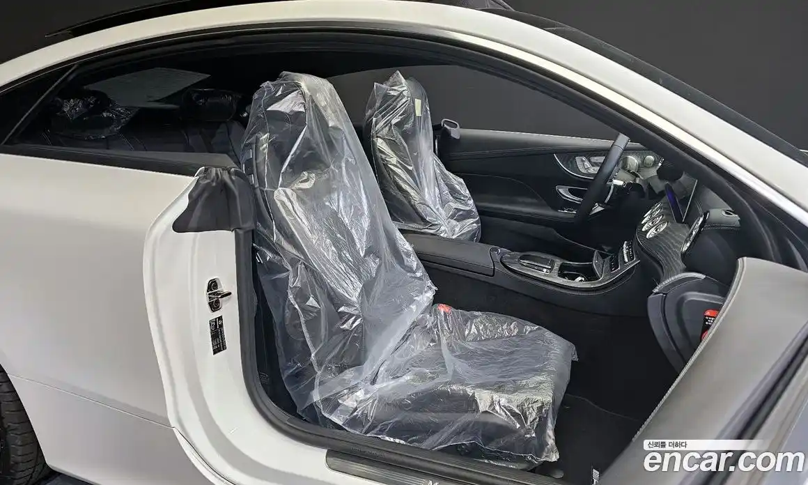 Mercedes-Benz E-Class 2023 3.0 Автомат в Москве № 193607, фото 4