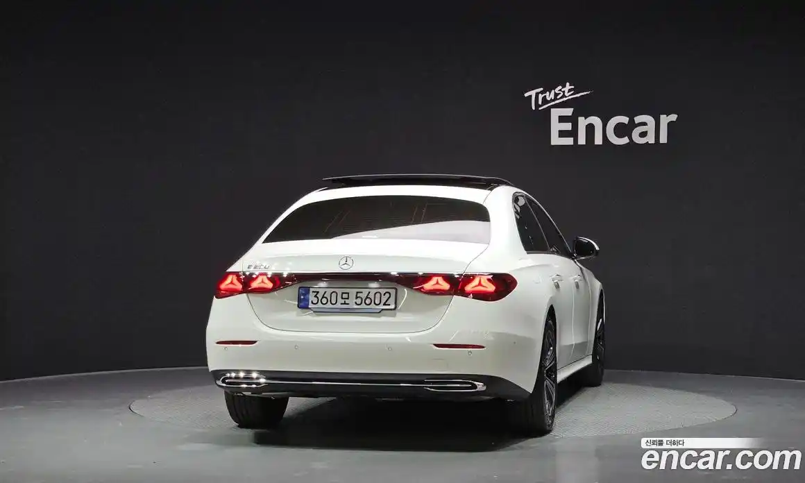 Mercedes-Benz E-Class 2025 2.0 Автомат в Москве № 193691, фото 4