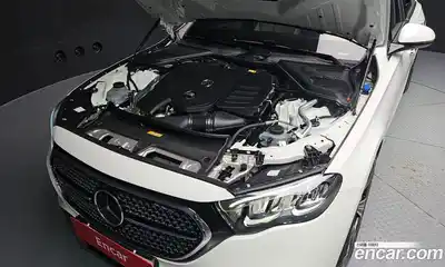 Mercedes-Benz E-Class 2025 2.0 Автомат в Москве № 193691, миниатюра 6