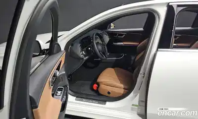 Mercedes-Benz E-Class 2025 2.0 Автомат в Москве № 193691, миниатюра 10