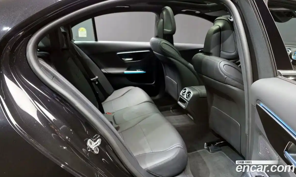 Mercedes-Benz C-Class 2025 2.0 Автомат в Москве № 193698, фото 12