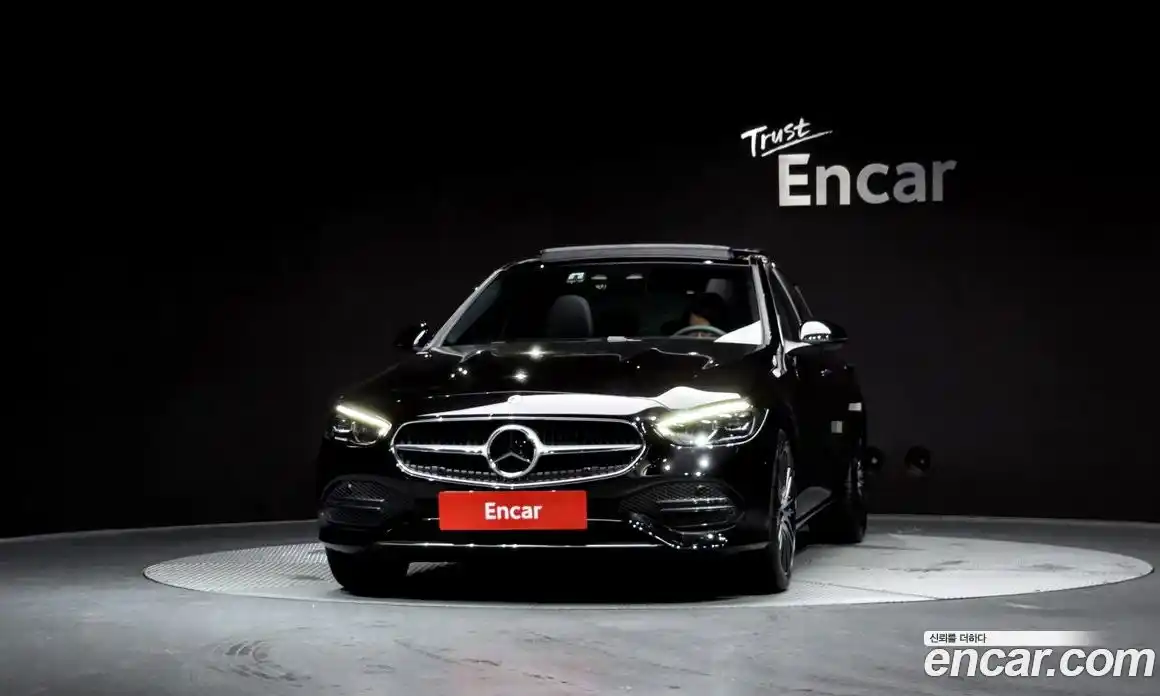 Mercedes-Benz C-Class 2025 2.0 Автомат в Москве № 193698, фото 3