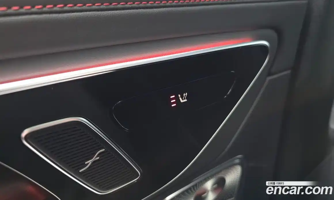 Mercedes-Benz GLC-Class 2025 2.0 Автомат в Москве № 193820, фото 5