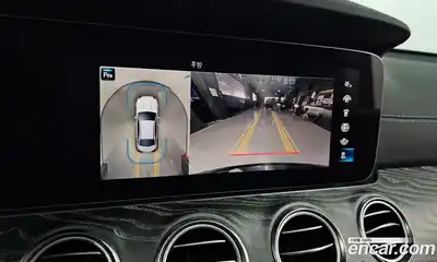 Mercedes-Benz E-Class 2021 2.0 Автомат в Москве № 193999, миниатюра 12