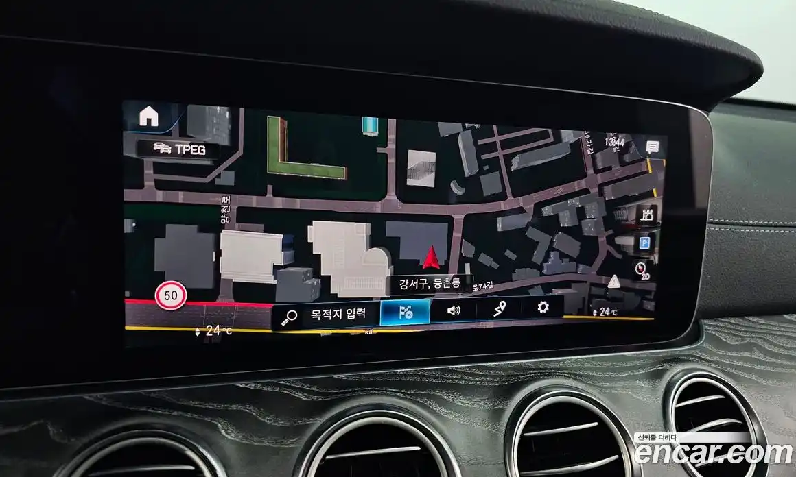 Mercedes-Benz E-Class 2021 2.0 Автомат в Москве № 193999, фото 13