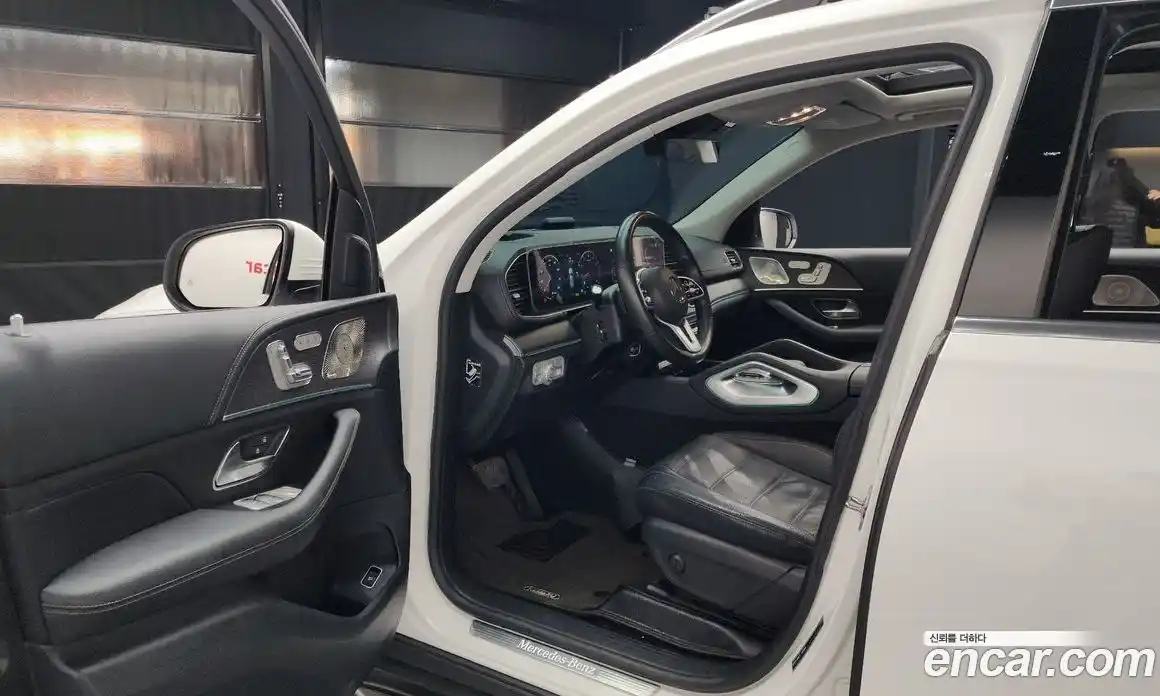 Mercedes-Benz GLE-Class 2021 3.0 Автомат в Москве № 194130, фото 4