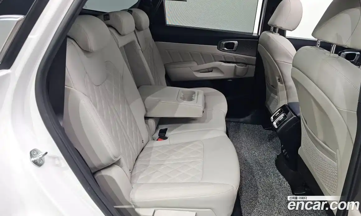 Kia Sorento 2023 1.6 Автомат в Москве № 19427, фото 17