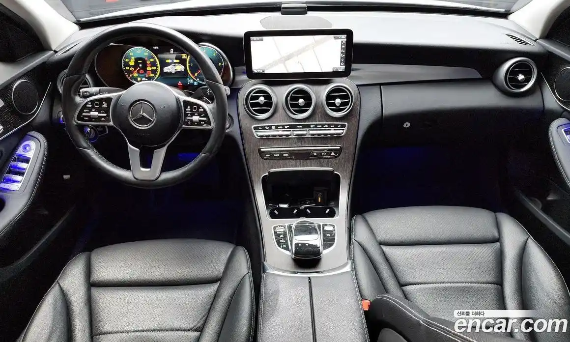 Mercedes-Benz C-Class 2021 1.9 Автомат в Москве № 194486, фото 15