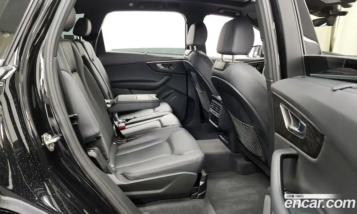 Audi Q7 2023 3.0 Автомат в Москве № 196493, фото 11