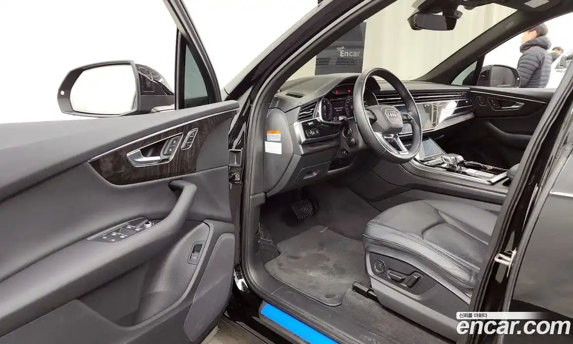 Audi Q7 2023 3.0 Автомат в Москве № 196493, фото 16