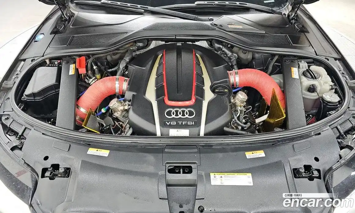Audi S8 2014 4.0 Автомат в Москве № 196541, фото 13