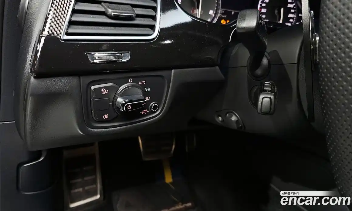 Audi S8 2014 4.0 Автомат в Москве № 196541, фото 19