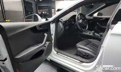 Audi A5 2019 2.0 Автомат в Москве № 196589, миниатюра 5