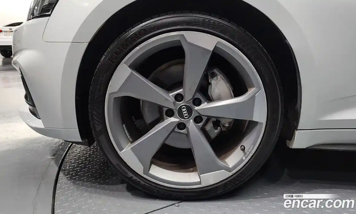 Audi A5 2019 2.0 Автомат в Москве № 196589, фото 10