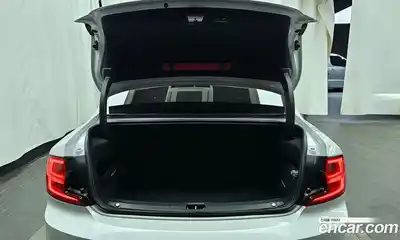 Volvo S90 2019 2.0 Автомат в Москве № 197043, миниатюра 3