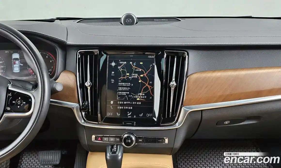 Volvo S90 2019 2.0 Автомат в Москве № 197043, фото 9