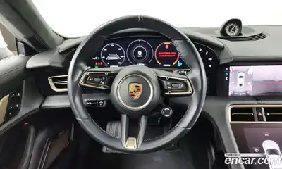 Porsche Taycan 2021 0.1 Автомат в Москве № 197334, миниатюра 2