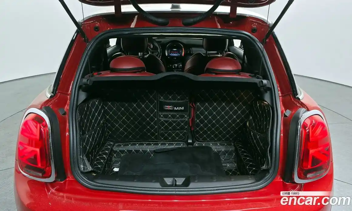 Mini Cooper 2014 1.5 Автомат в Москве № 198326, фото 10