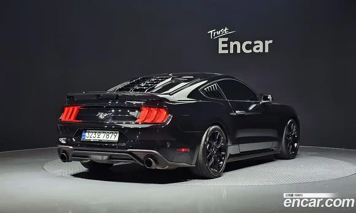 Ford Mustang 2018 2.3 Автомат в Москве № 199807, фото 2