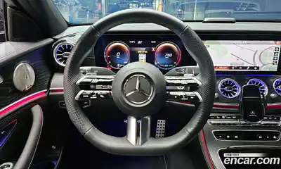 Mercedes-Benz E-Class, 2023