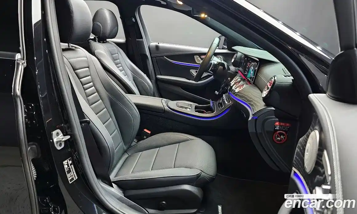 Mercedes-Benz E-Class 2023 1.9 Автомат в Москве № 200510, фото 11