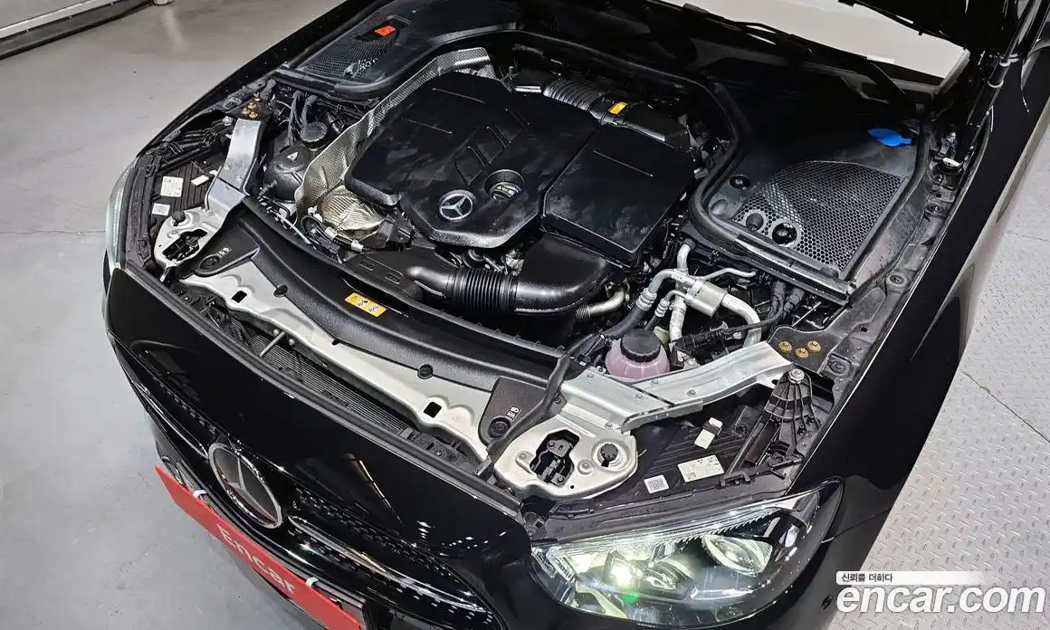 Mercedes-Benz E-Class 2023 1.9 Автомат в Москве № 200510, фото 13