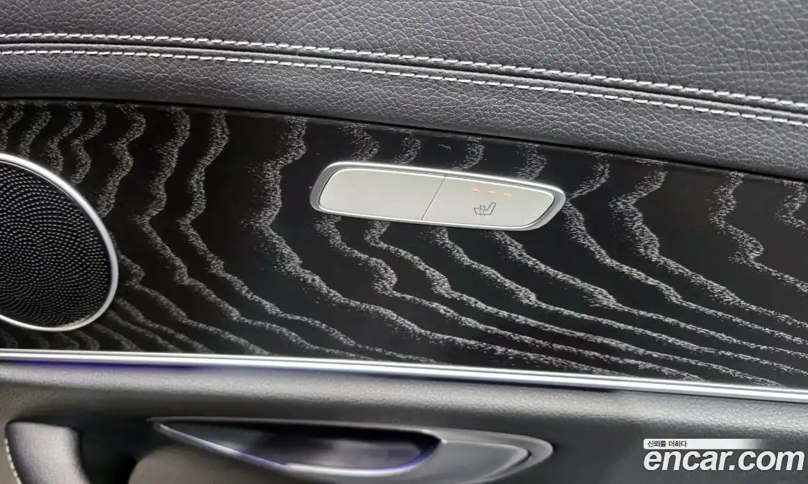 Mercedes-Benz E-Class 2023 2.0 Автомат в Москве № 204227, фото 19