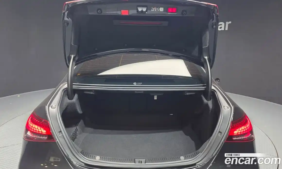 Mercedes-Benz E-Class 2023 2.0 Автомат в Москве № 204227, фото 20