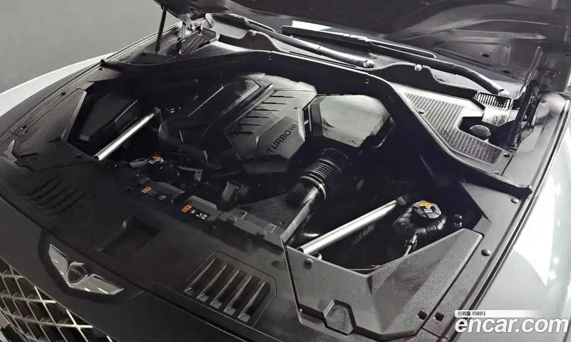 Genesis GV80 2022 3.0 Автомат в Москве № 205426, фото 16