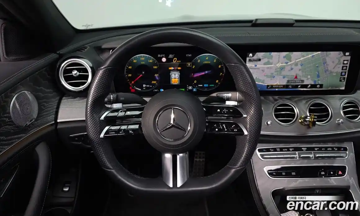 Mercedes-Benz E-Class 2021 2.0 Автомат в Москве № 205460, фото 13