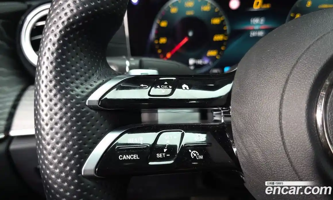 Mercedes-Benz E-Class 2021 2.0 Автомат в Москве № 205460, фото 15