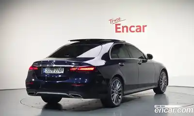Mercedes-Benz E-Class 2021 2.0 Автомат в Москве № 205460, миниатюра 2