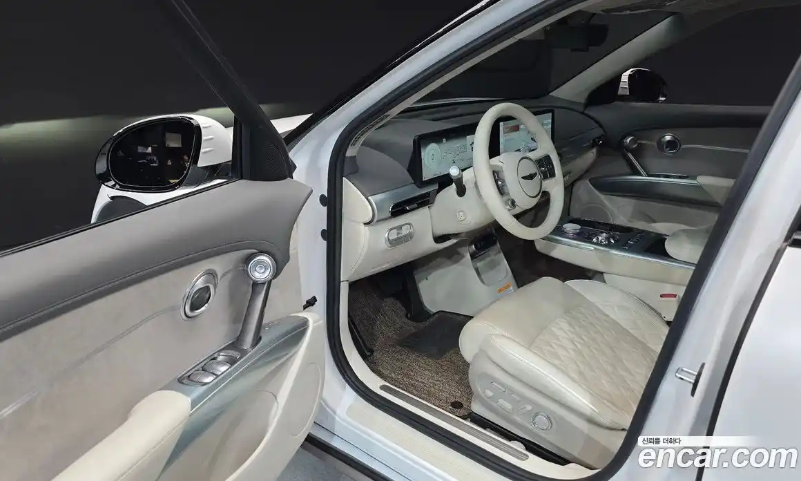 Genesis GV60 2022 0.1 Автомат в Москве № 206175, фото 14