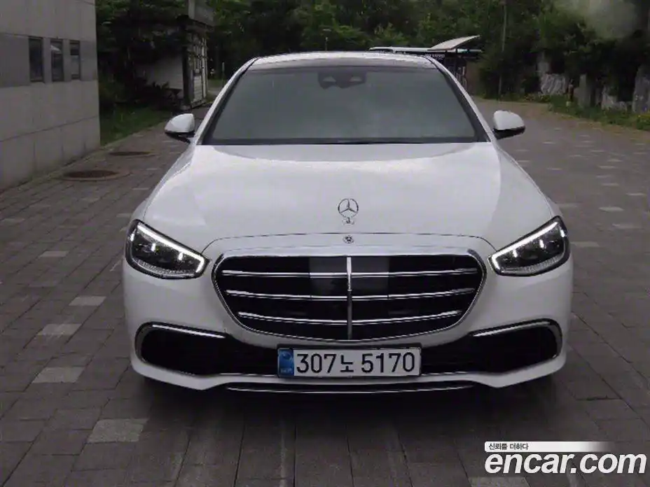 Mercedes-Benz S-Class 2025 3.0 Автомат в Москве № 211881, фото 1