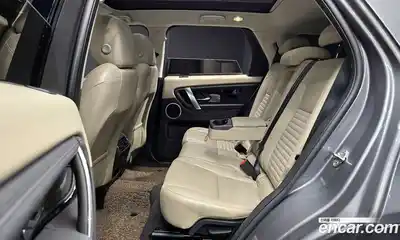 Land Rover Discovery Sport, 2022