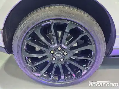 Land Rover Range-Rover 2016 4.4 Автомат в Москве № 213637, миниатюра 3