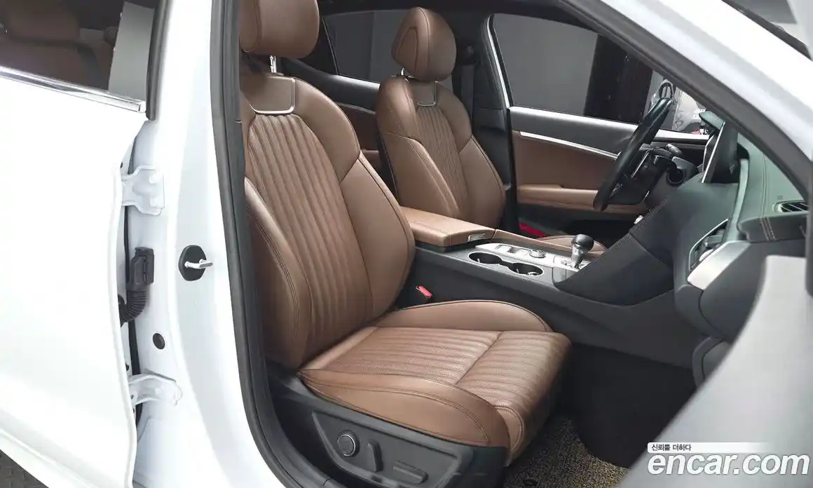 Genesis G70 2019 2.0 Автомат в Москве № 21418, фото 13