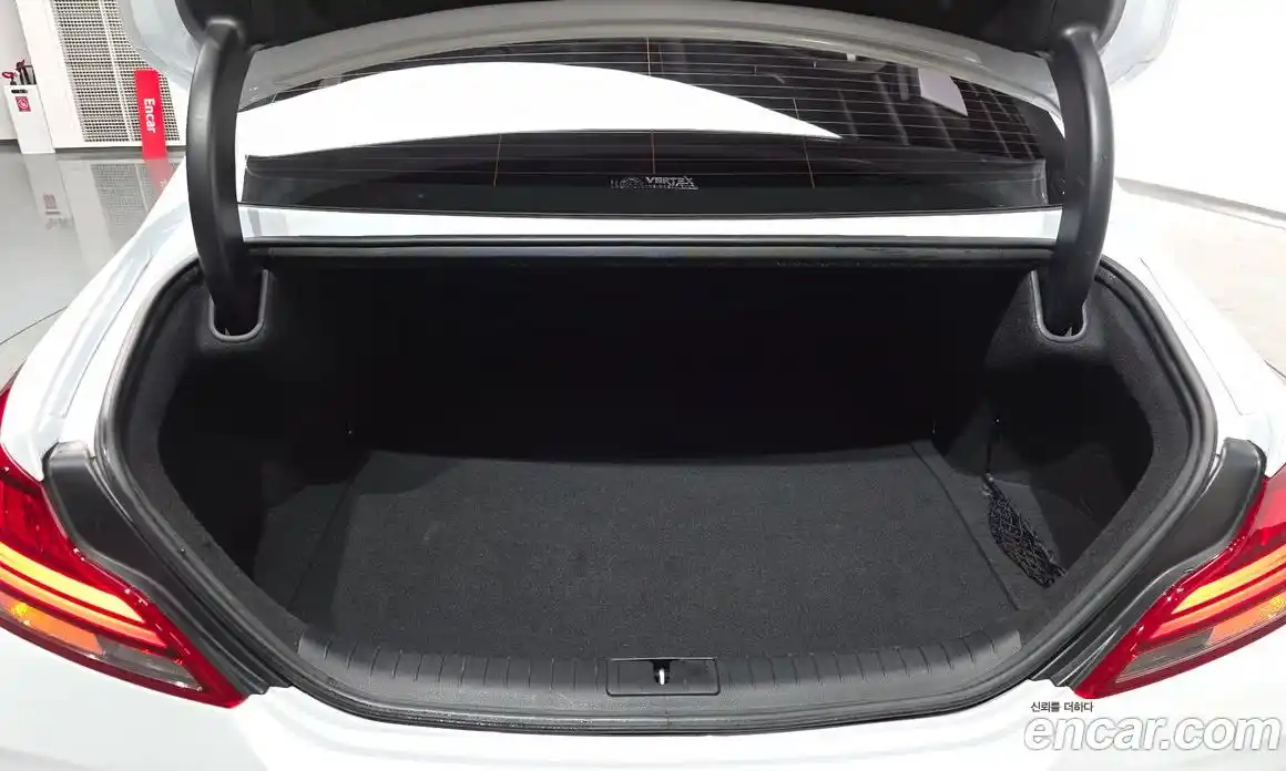 Genesis G70 2019 2.0 Автомат в Москве № 21418, фото 17